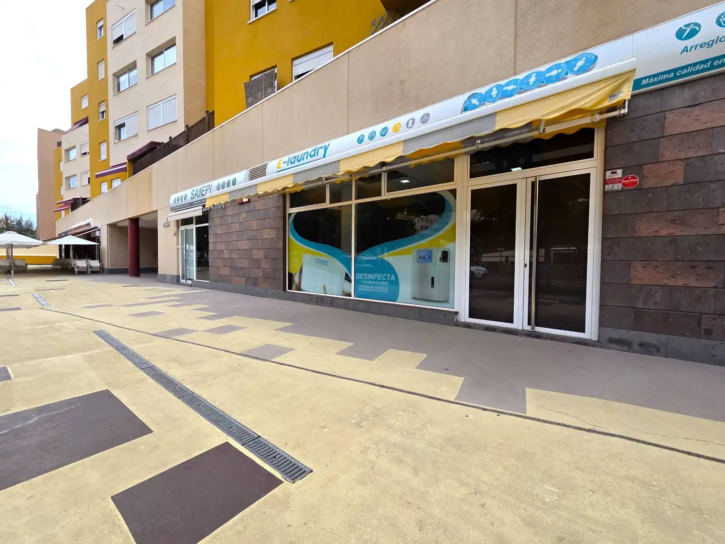 Local de lloguer en Las Palmas de Gran Canaria amb Aire condicionat i Terrassa