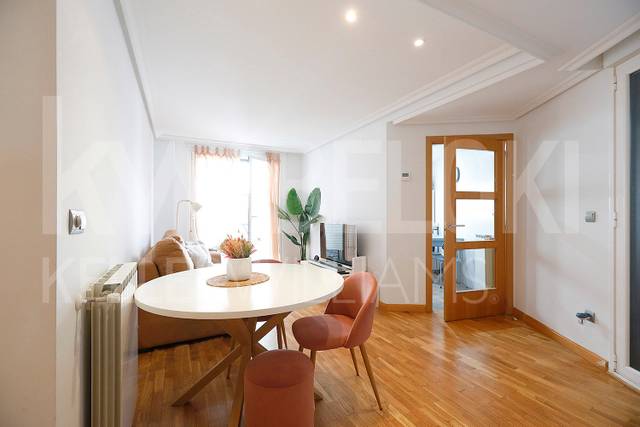 Piso en Venta en Tranbia Ibilbidea en Astigarraga