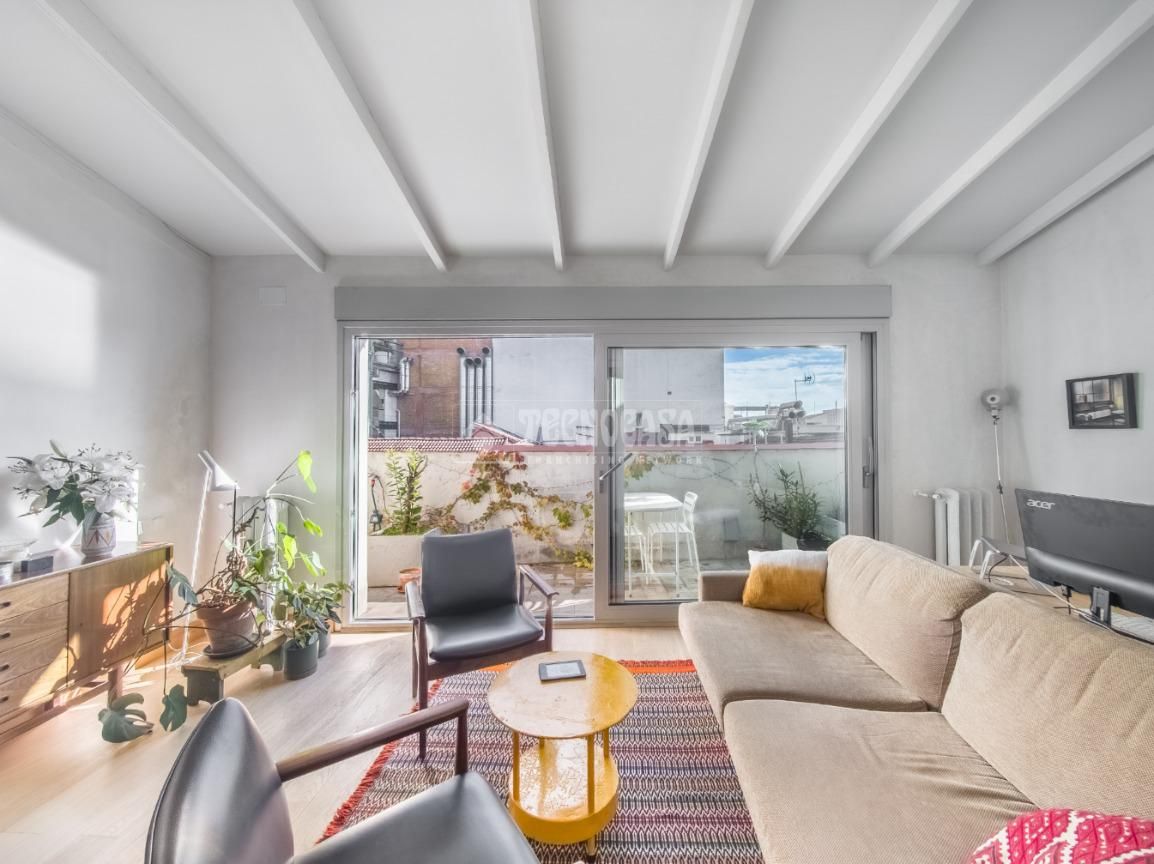 Piso en venta en Cortes - Huertas, Centro