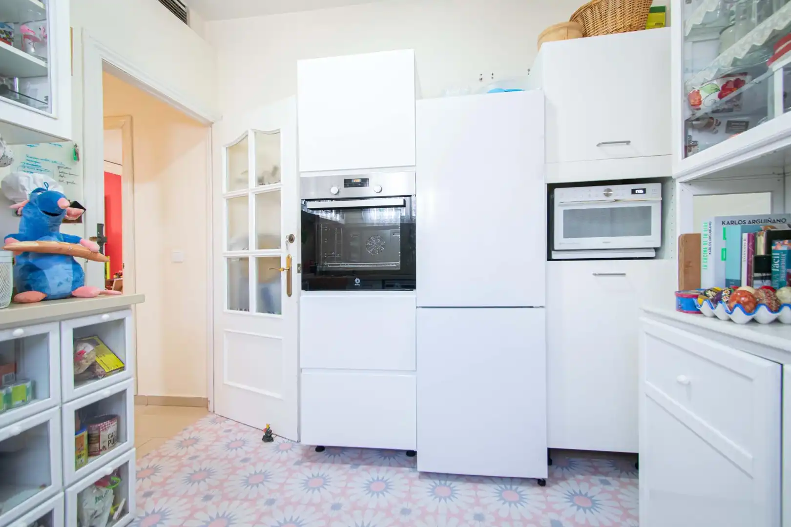Cuina de Casa o xalet en venda en Sevilla amb Aire condicionat i Terrassa