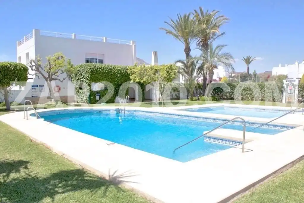 Houses for rent in Calle Rumina, El Palmeral