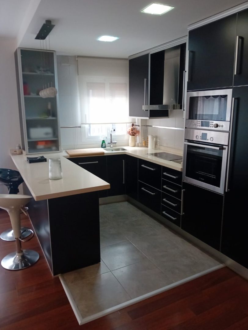 Kitchen of Flat to rent in Elche / Elx  with Air Conditioner, Parquet flooring and Furnished