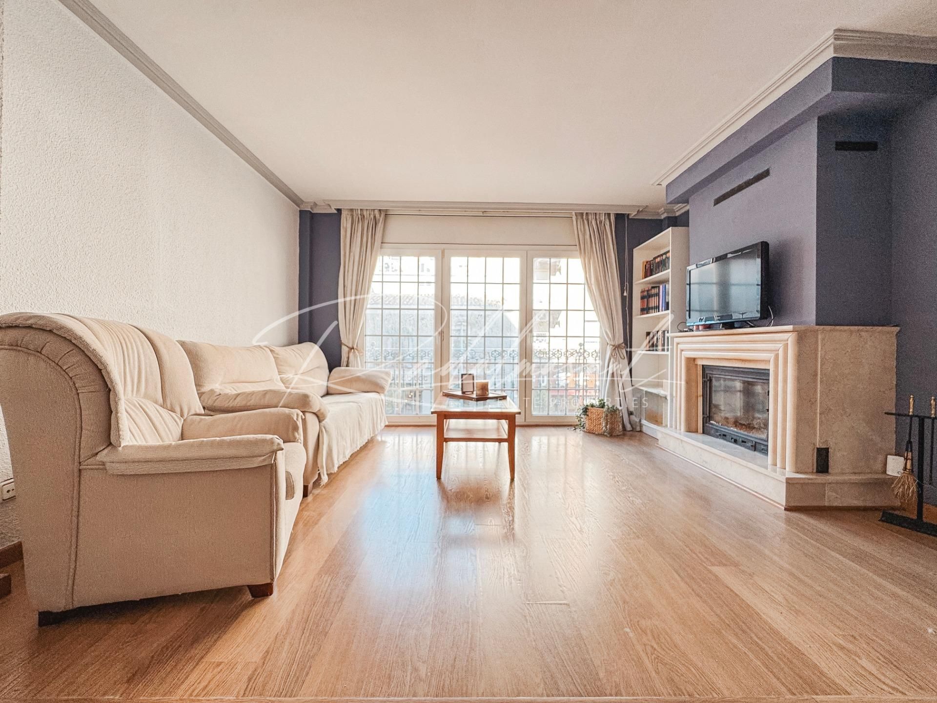 Living room of House or chalet for sale in Cambrils  with Air Conditioner and Terrace