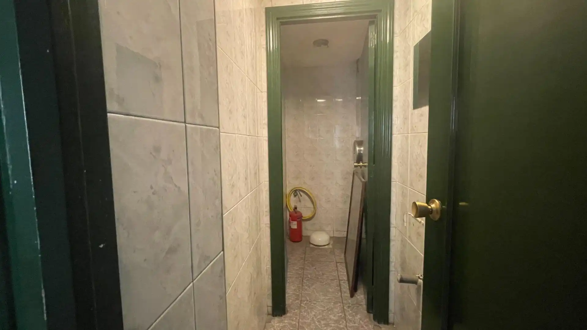 Baño de Local de alquiler en Alcorcón