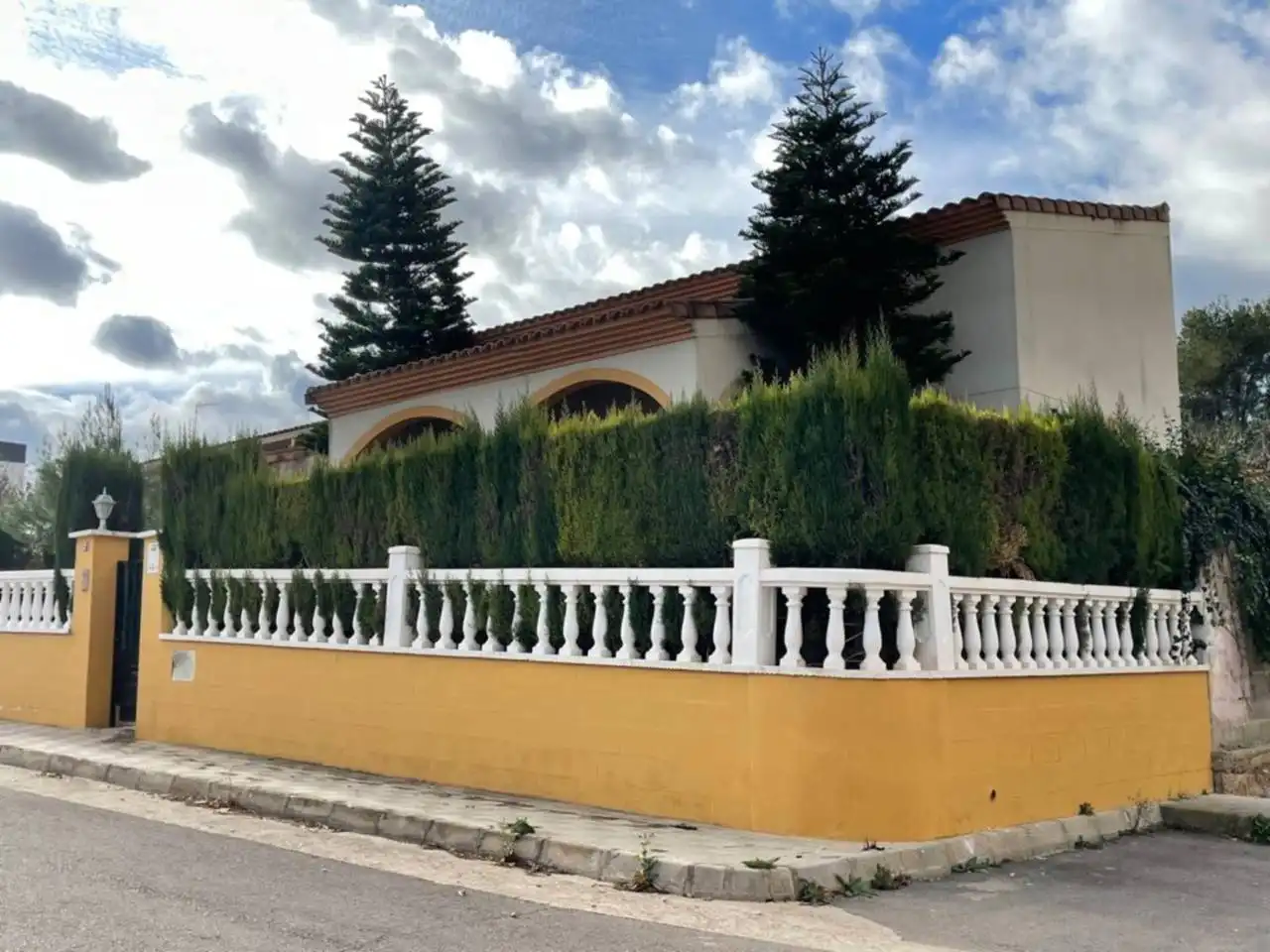 Detached house with pool for sale in Avenida REPUBLICA ESPAÑOLA -CALICANTO B 2 FINCA 5 UE, imagen 2