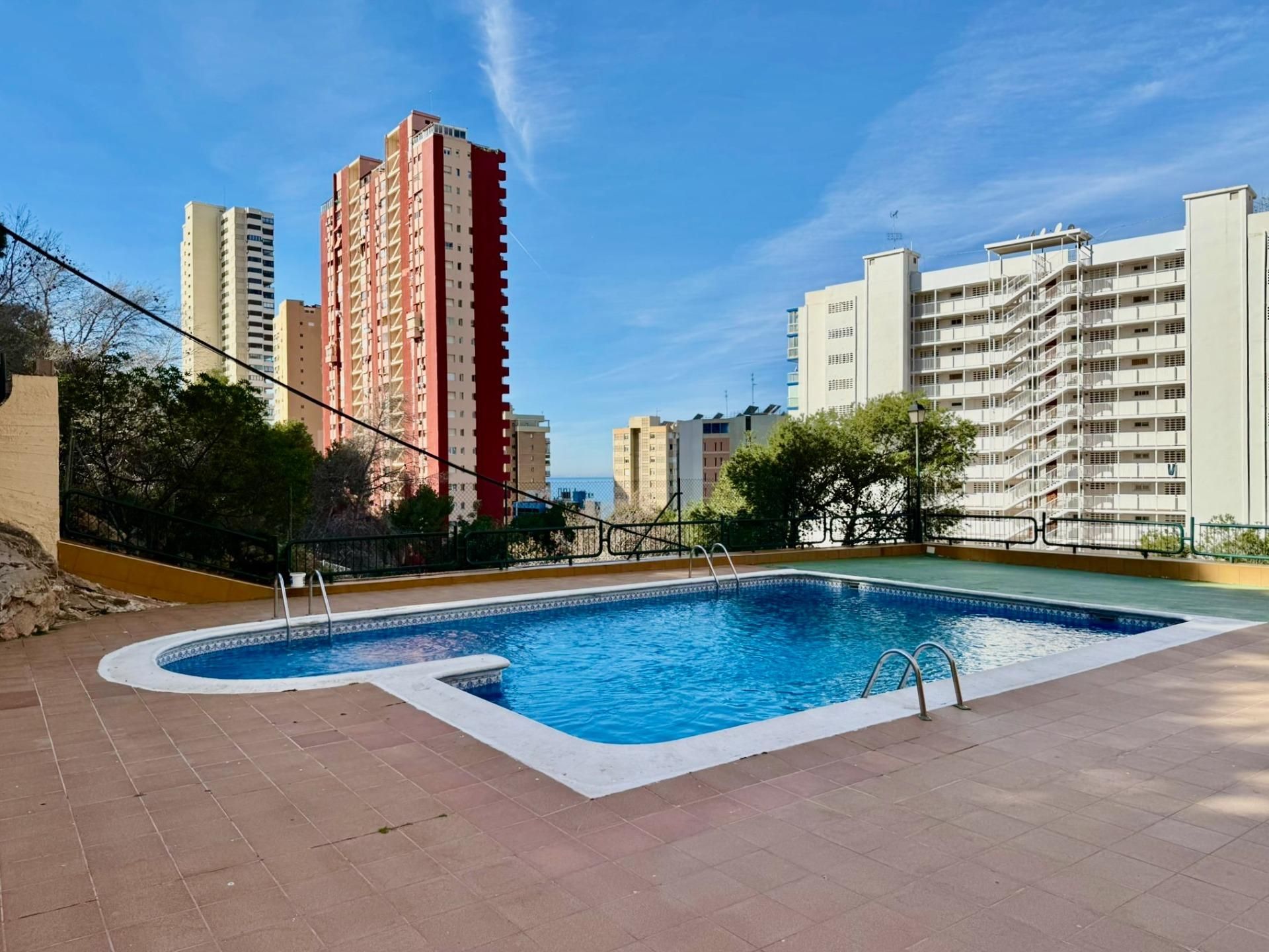 Schwimmbecken von Wohnung zum Verkauf in Benidorm mit Möbliert und Gemeinschaftspool