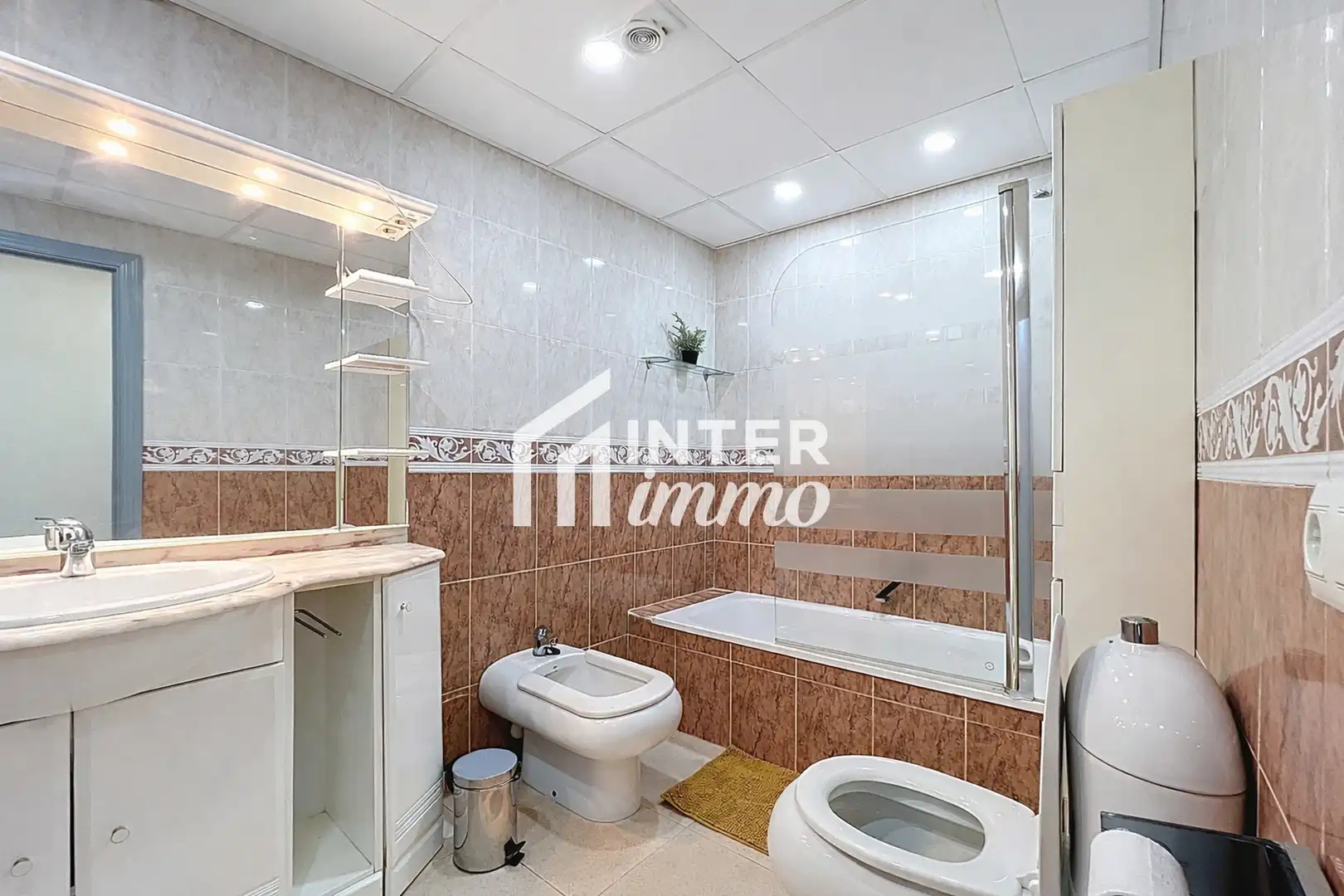 Baño de Apartamento en venta en Empuriabrava con Aire acondicionado, Calefacción y Terraza
