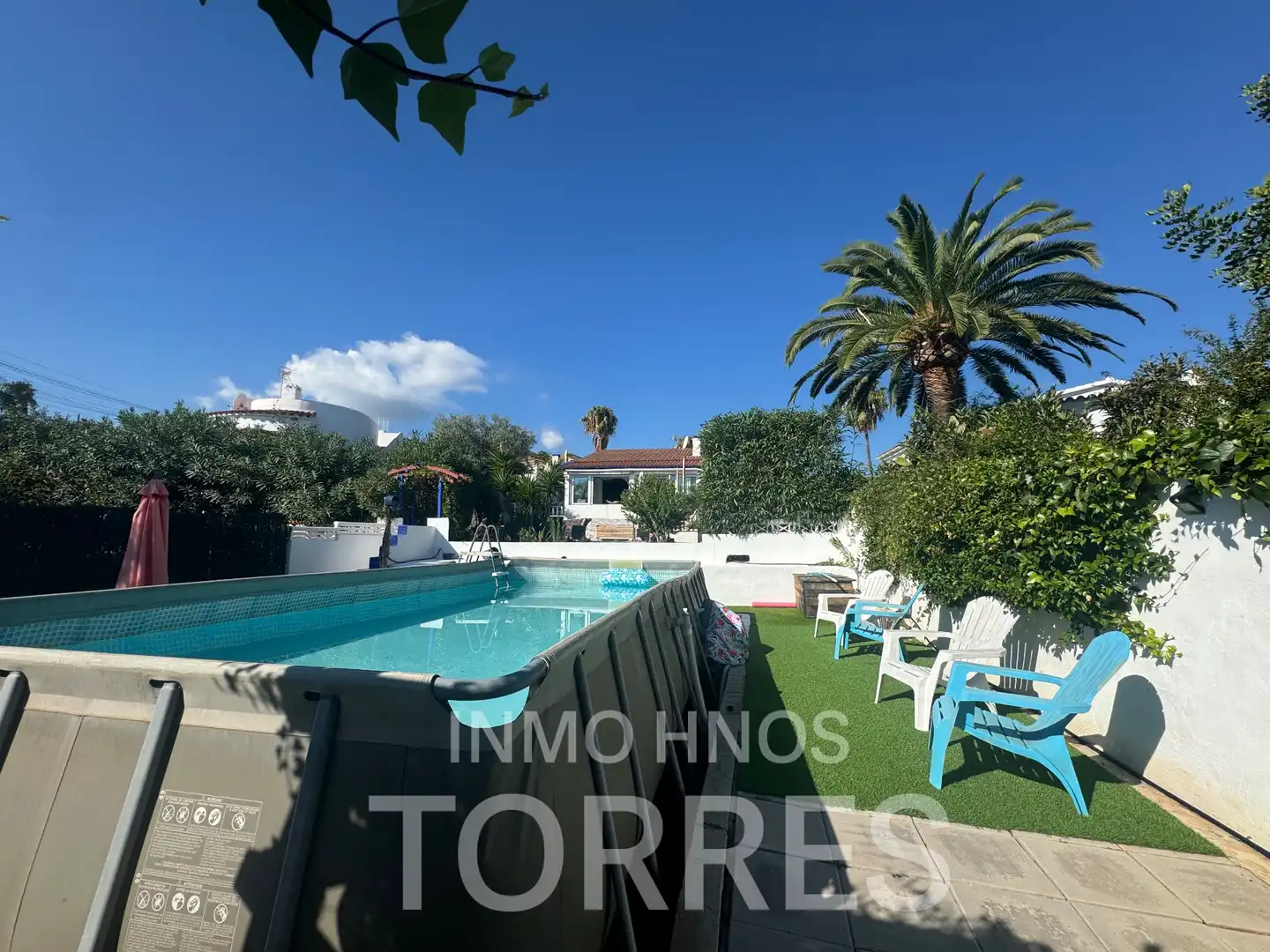 Schwimmbecken von Haus oder Chalet zum Verkauf in Peñíscola / Peníscola mit Klimaanlage, Privatgarten und Terrasse