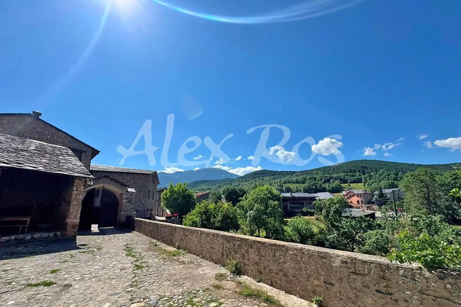 Vista exterior de Ático en venta en Prats i Sansor con Calefacción y Trastero