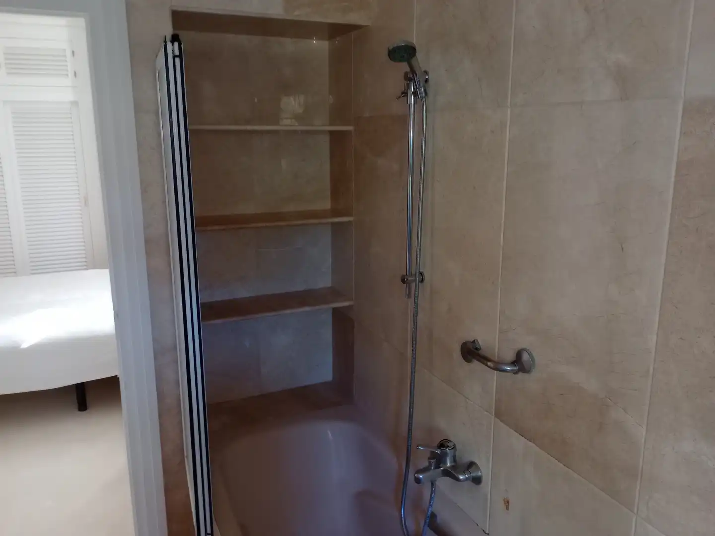 Bany de Casa o xalet de lloguer en Almuñécar amb Aire condicionat, Calefacció i Terrassa