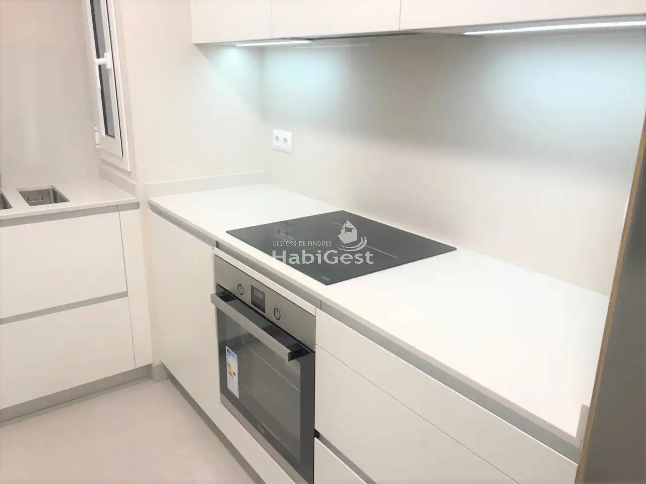 Appartamento con terrazza in vendita a Calle MALUQUER SALVADOR, imagen 4