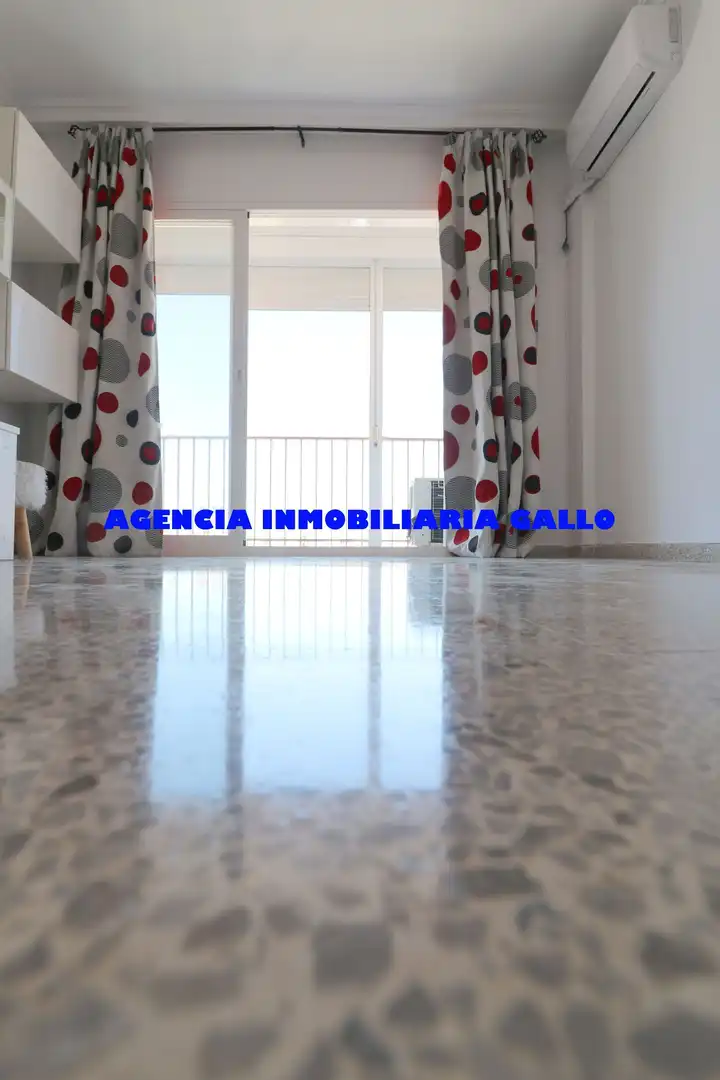 Piso de alquiler en Sevilla con Aire acondicionado y Amueblado