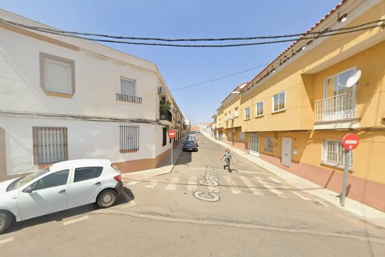 Vista exterior de Casa adosada en venda en Almendralejo