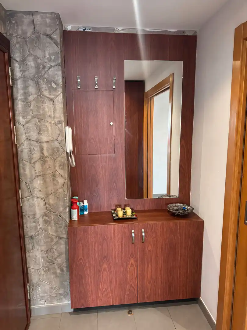Room in Avenida Nehemias, Santa Cristina - San Rafael