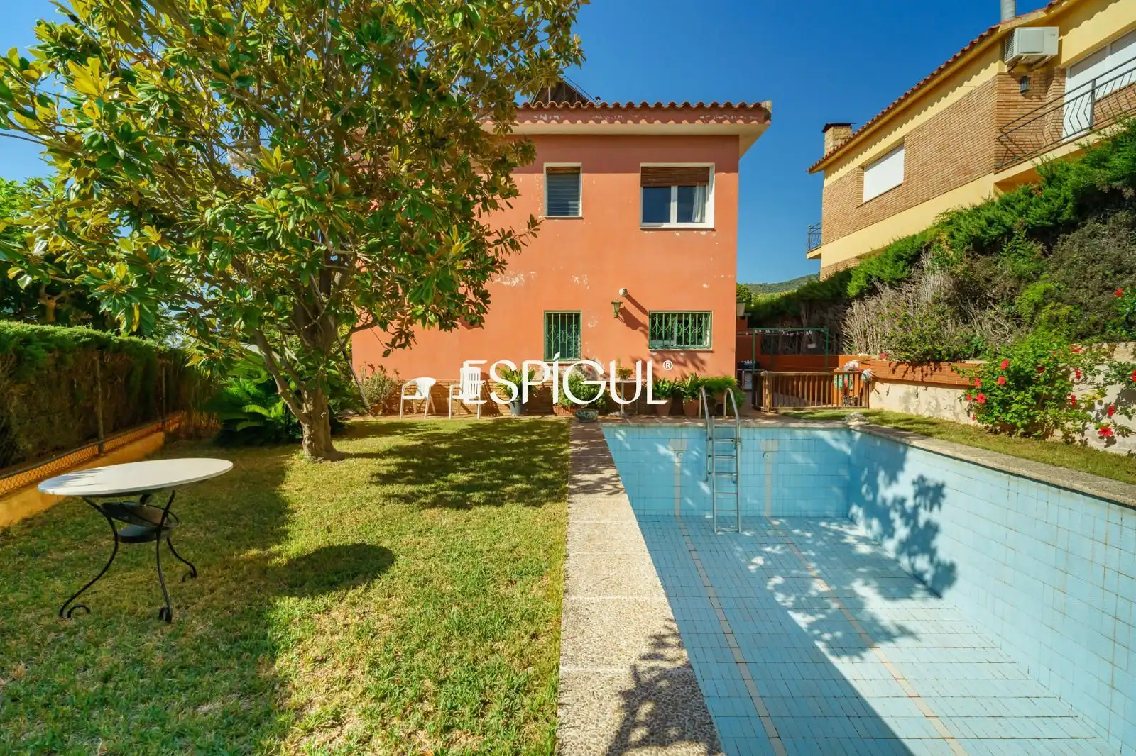 Casa amb terrassa en venda a Comtal, imagen 60