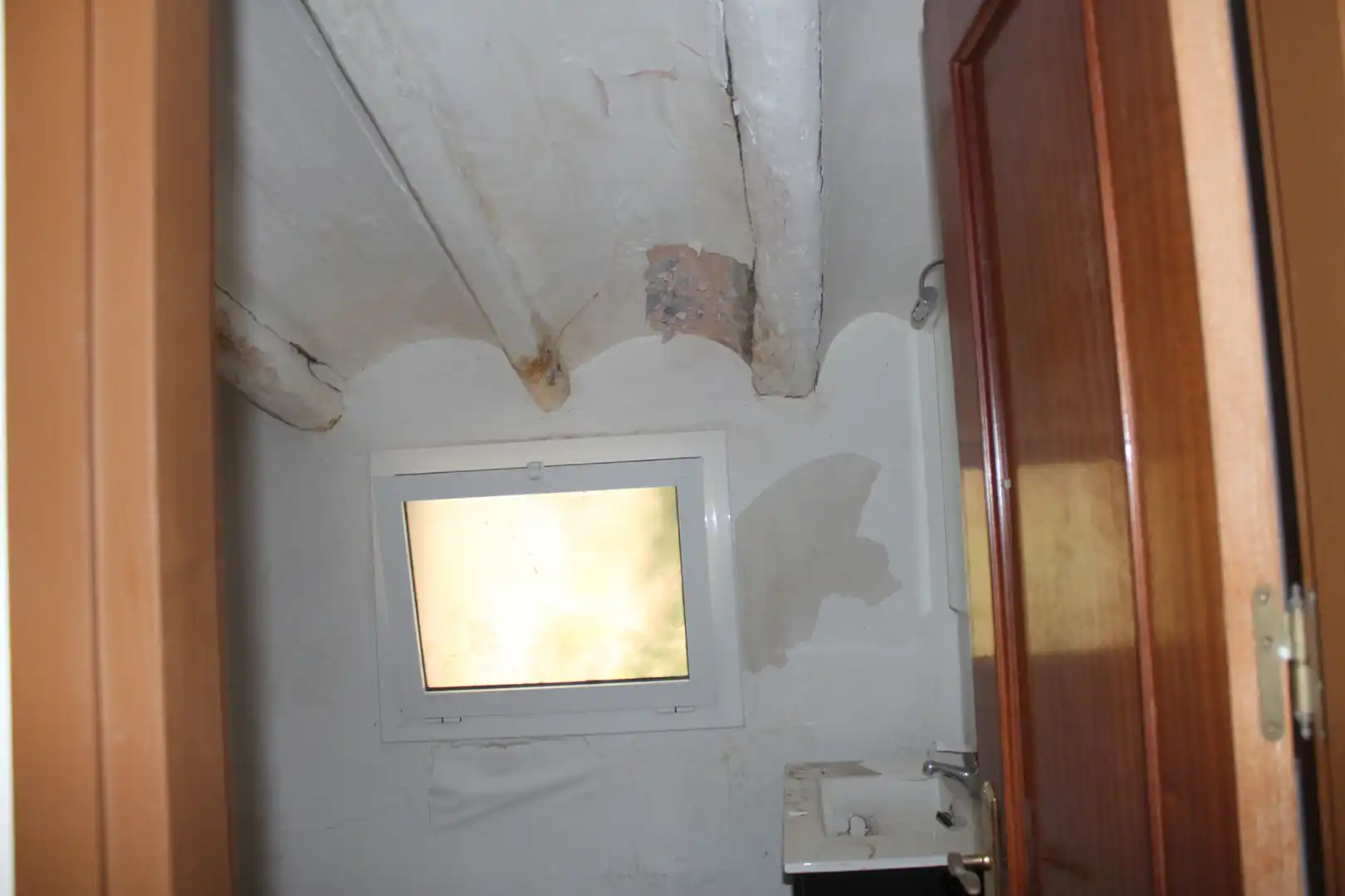 Casa adosada en venda en Salomó amb Balcó i Alarma