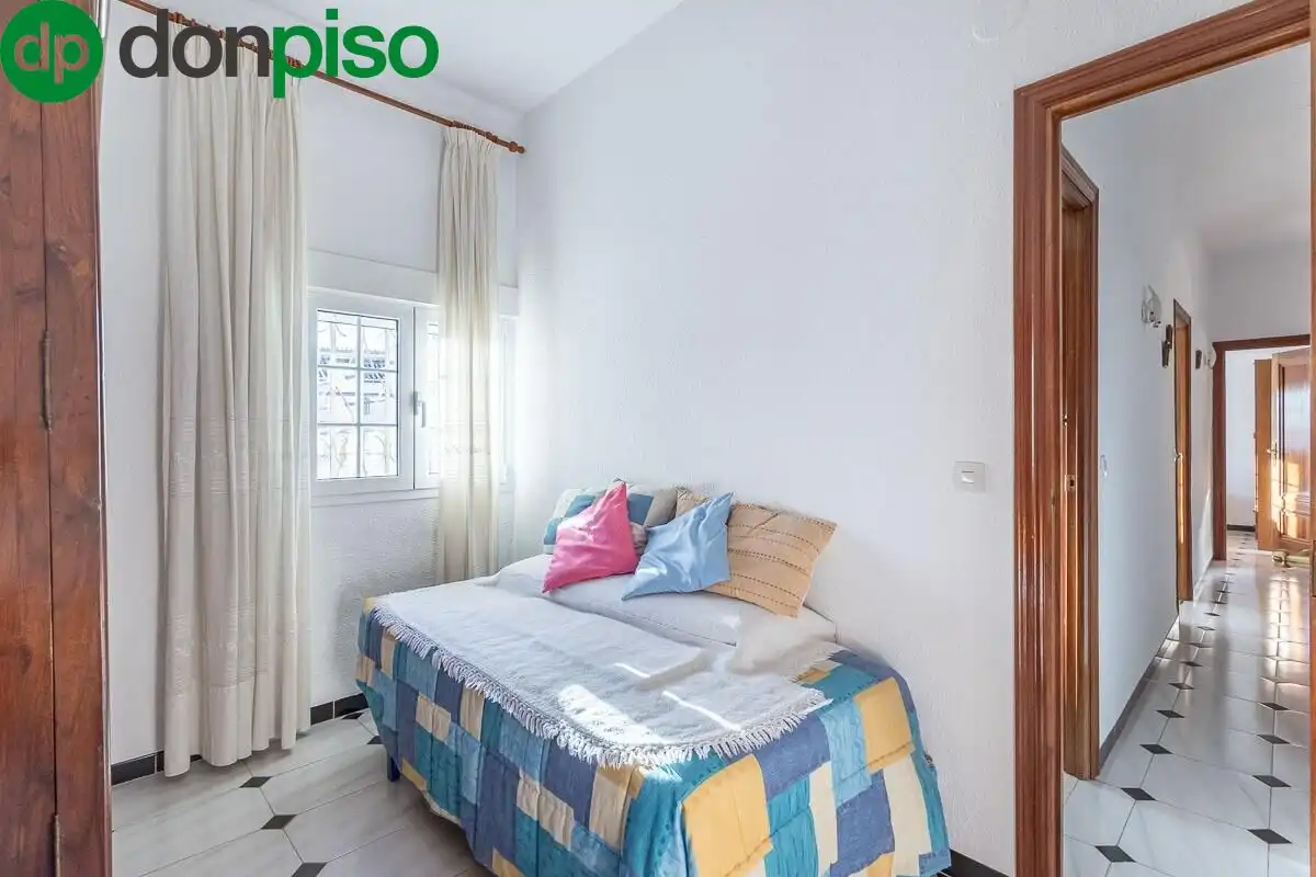 House with garden for sale in Calle GRANADA, imagen 13