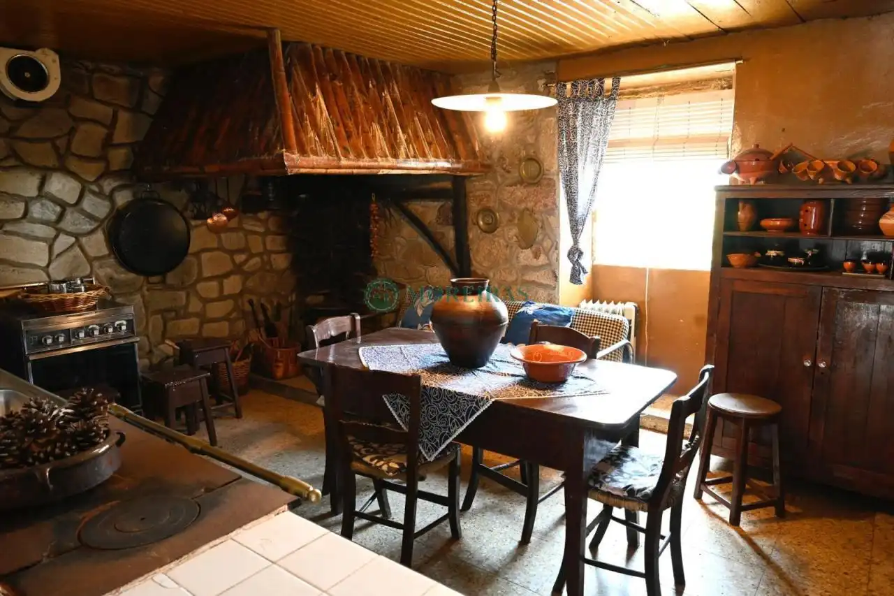 Finca rústica en venta en Pantón con Calefacción y Jardín privado