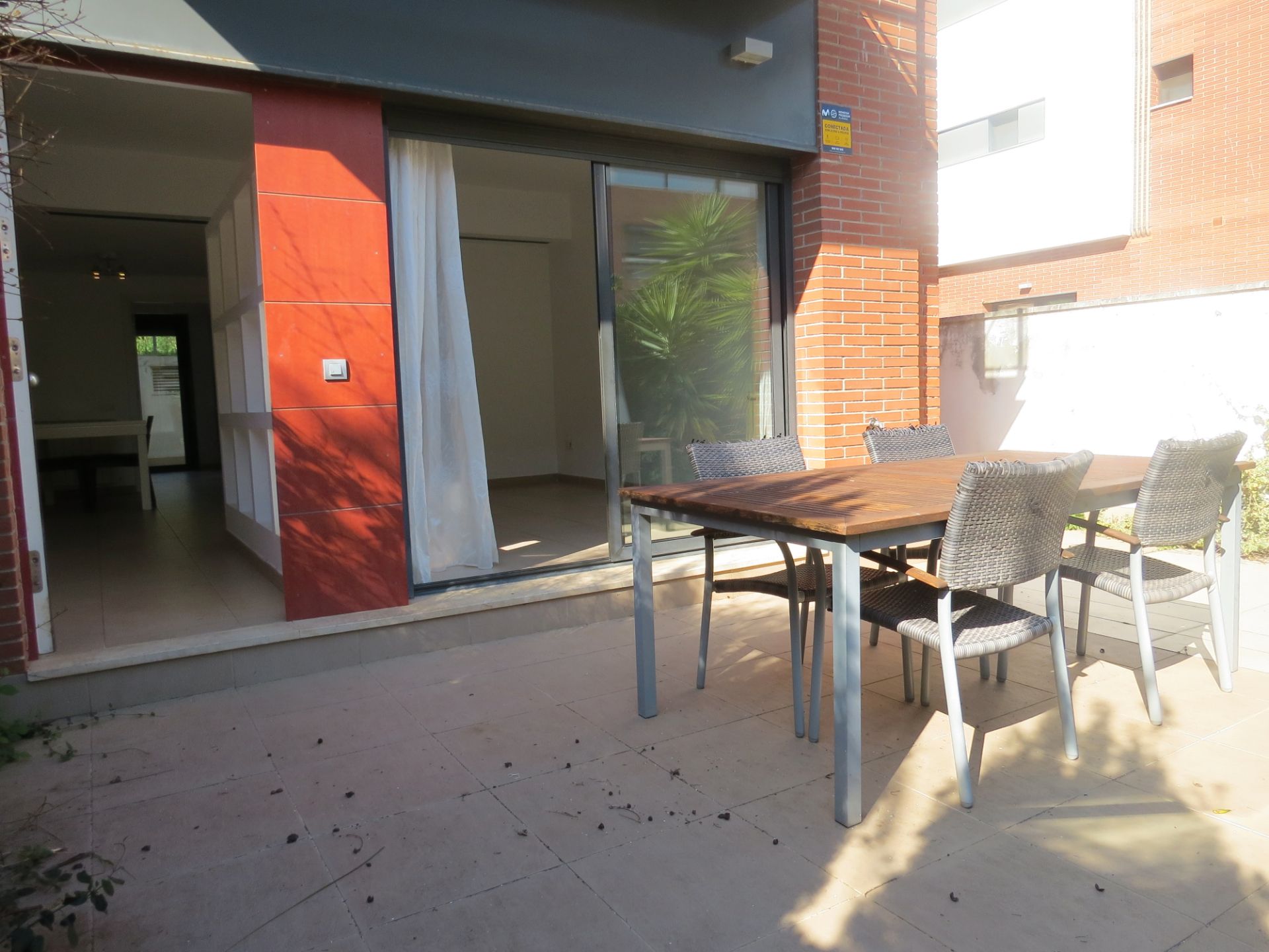 Terrasse von Einfamilien-Reihenhaus zum Verkauf in Sant Andreu de Llavaneres mit Klimaanlage, Heizung und Parkett