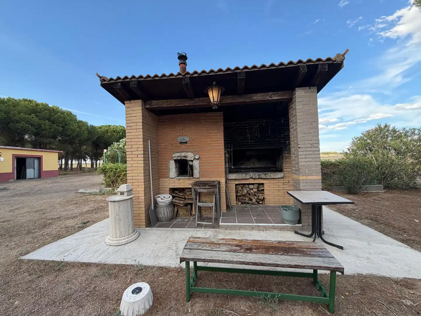 Country homes for sale in Tordesillas  with Private garden, Terrace and Storage room