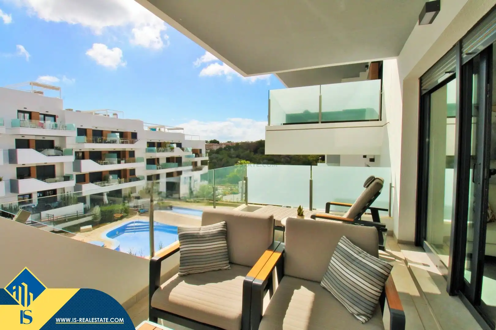 Flat with pool for sale in Orihuela Costa, imagen 2