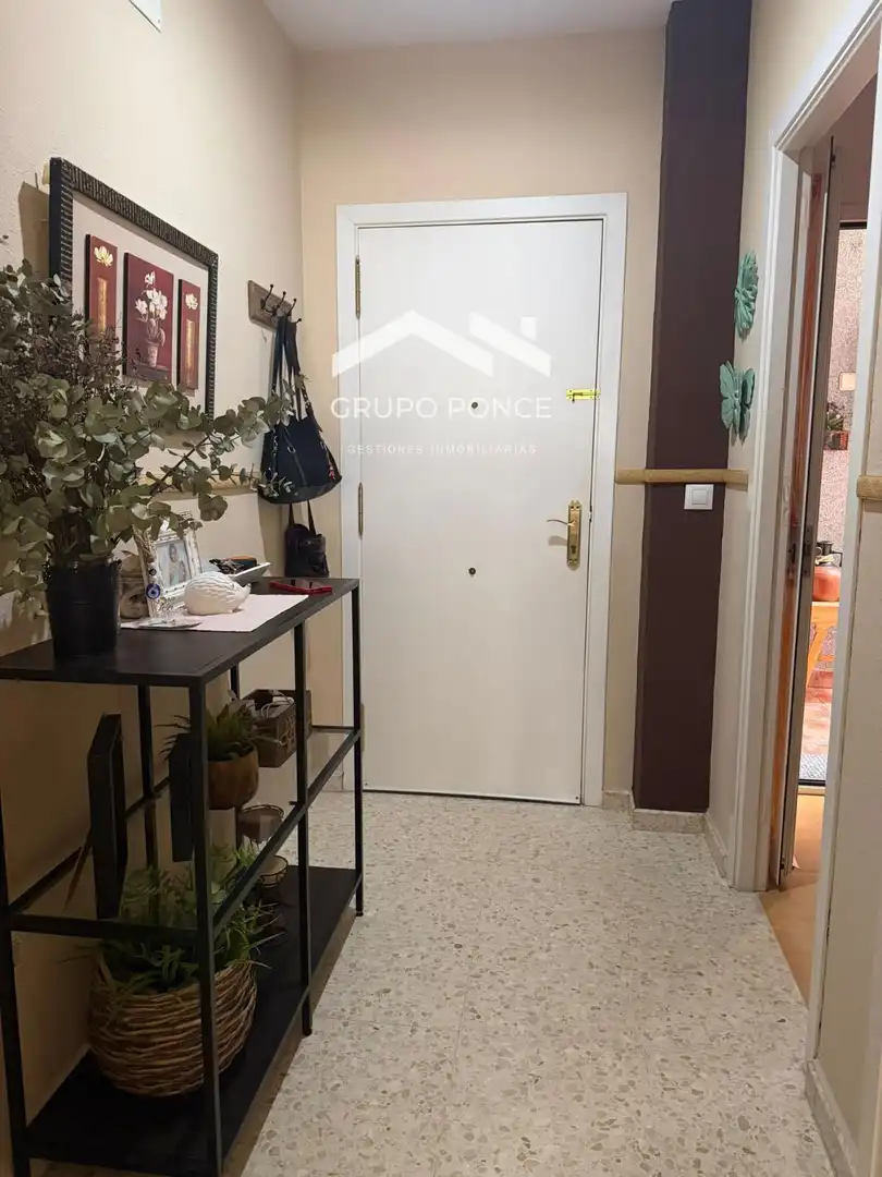 Flat for sale in Jerez de la Frontera  with Storage room