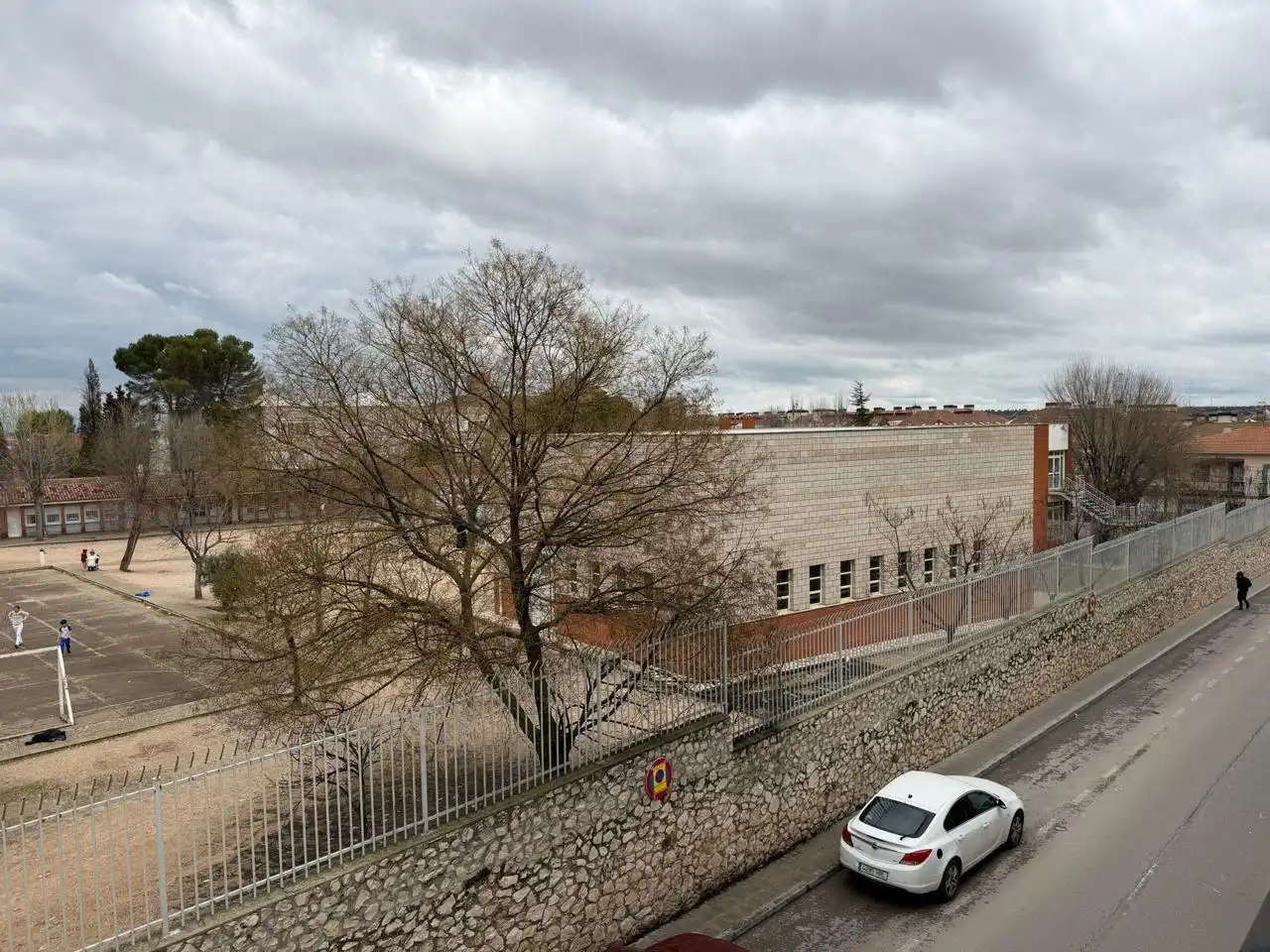 Außenansicht von Wohnung zum Verkauf in Villarejo de Salvanés mit Heizung und Terrasse