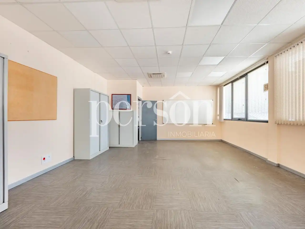 Industrial building to rent in Fuente del Jarro, imagen 27