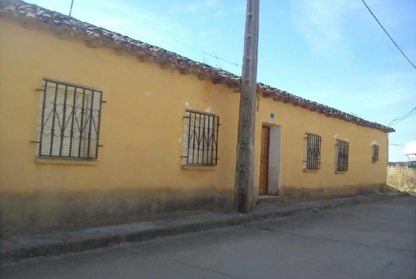 Casa en venda a Población de Arroyo, imagen 2