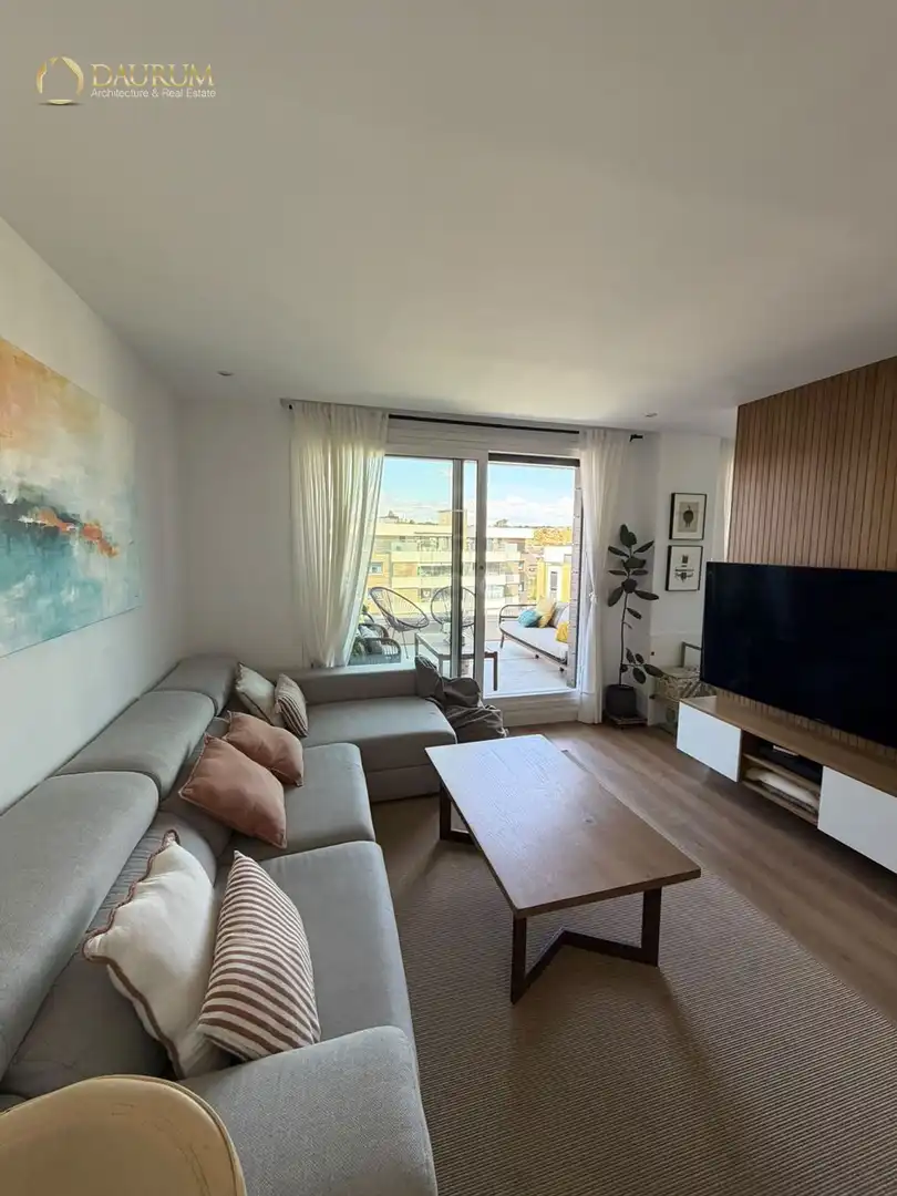Ático con piscina en venta en Gloria Fuertes, imagen 3