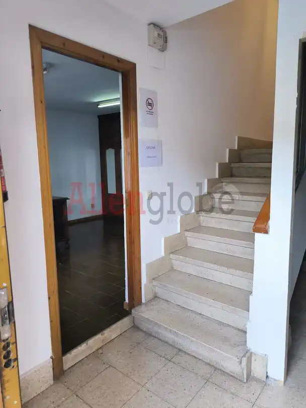 Industrial buildings for rent in Siero