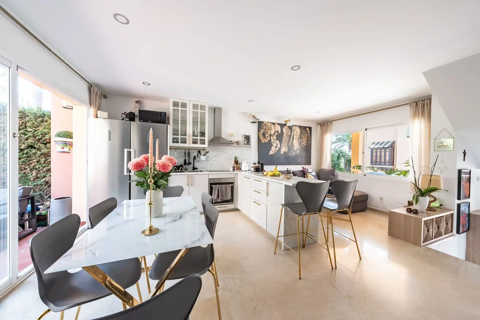 Cocina de Casa adosada en venta en Marbella con Aire acondicionado, Amueblado y Internet