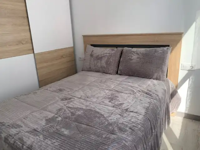 Bedroom of Flat for rent in Ferrol  with Air Conditioner, Heating and Furnished