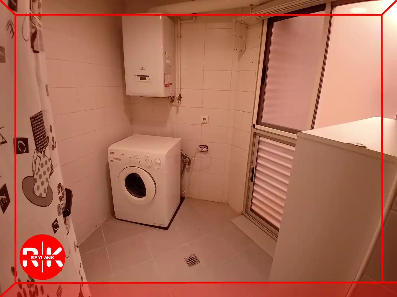 Baño de Piso de alquiler en Madrid con Aire acondicionado, Calefacción y Trastero