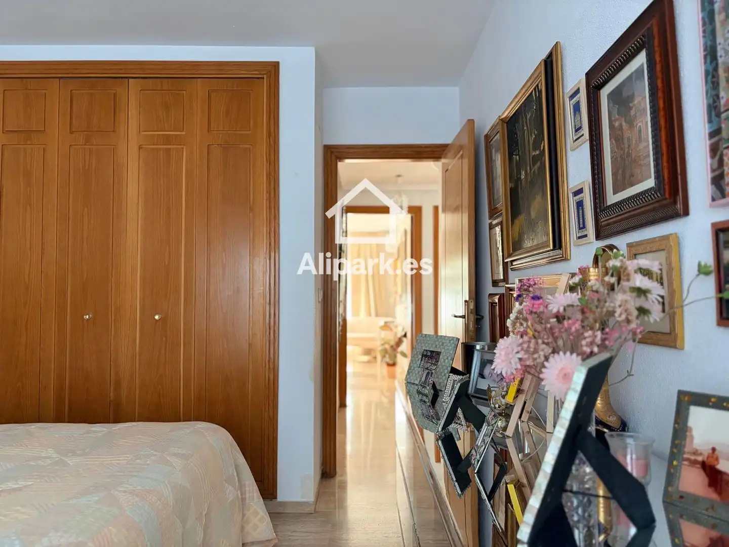 Flat for sale in Alicante / Alacant  with Air Conditioner and Terrace