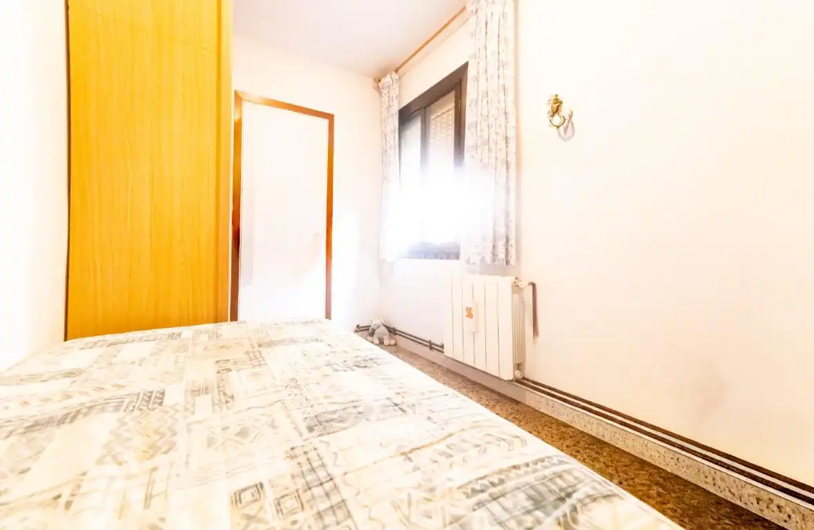 Schlafzimmer von Wohnung zum Verkauf in Cubelles mit Balkon