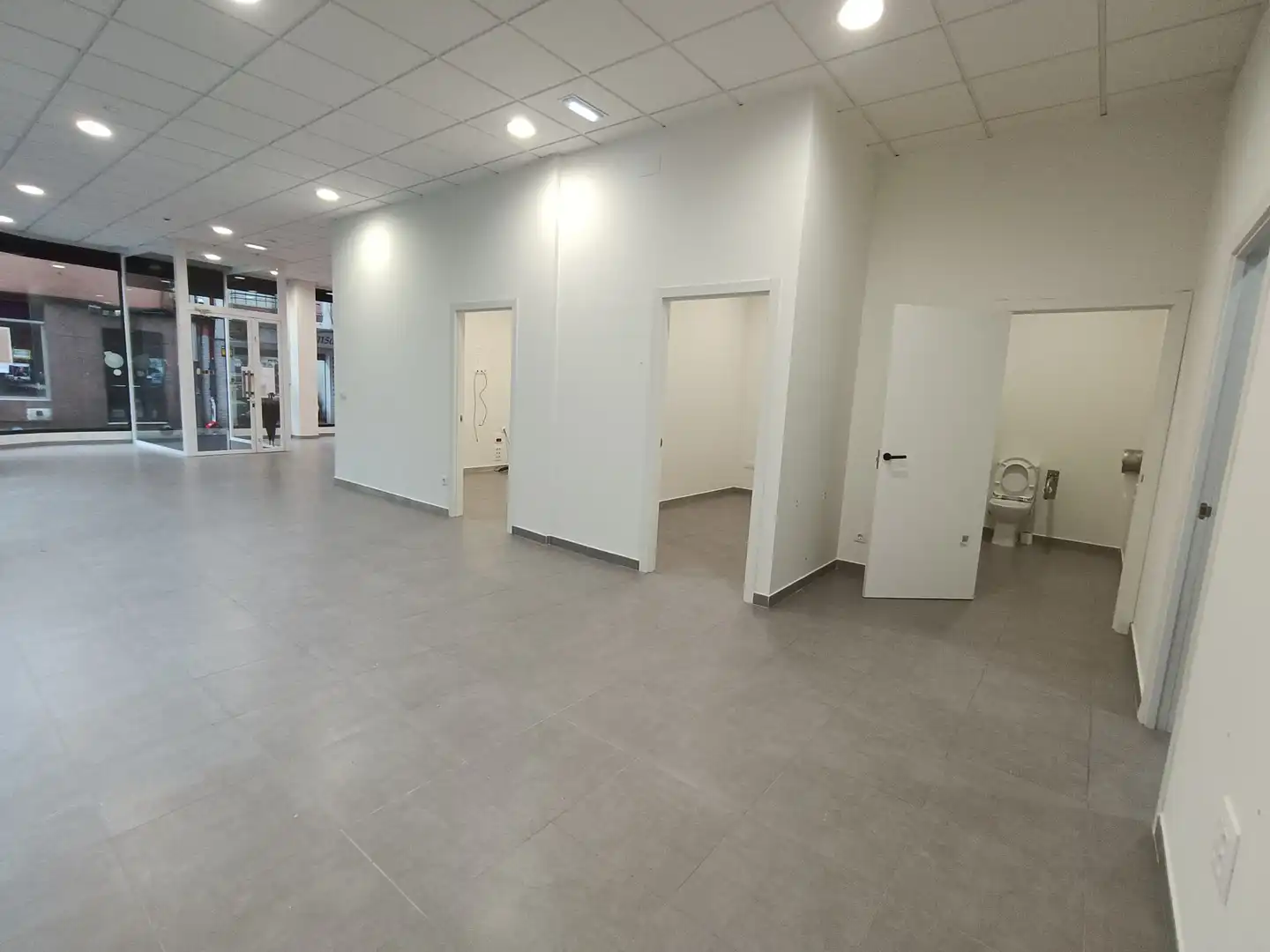 Local comercial en alquiler en Rúa de Galicia, imagen 5
