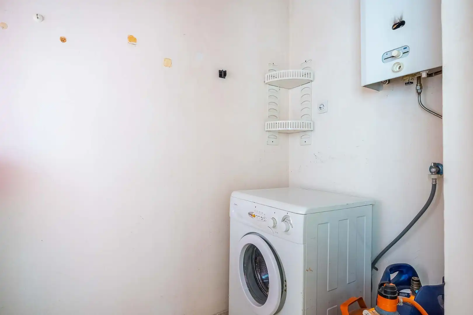 Flat for sale in Dos Hermanas  with Air Conditioner, Terrace and Furnished