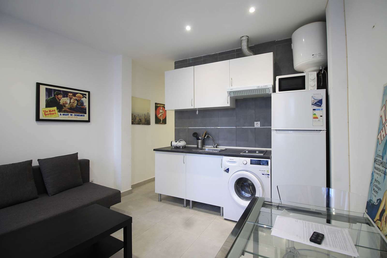 Cuina de Estudi per a compartir en  Madrid Capital amb Aire condicionat, Calefacció i Terrassa