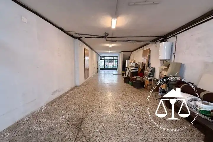 Detached homes for sale in Centre - Sant Oleguer