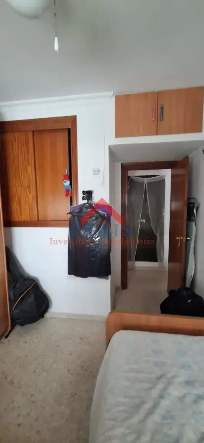 Casa adosada en venta en Utrera con Aire acondicionado, Terraza y Trastero