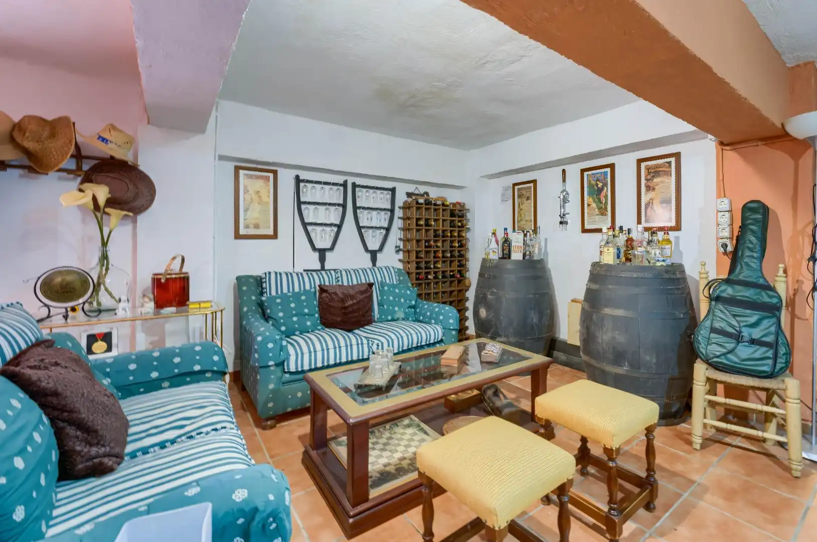 Sala d'estar de Casa o xalet en venda en Alcalá de Guadaira amb Aire condicionat, Calefacció i Jardí privat