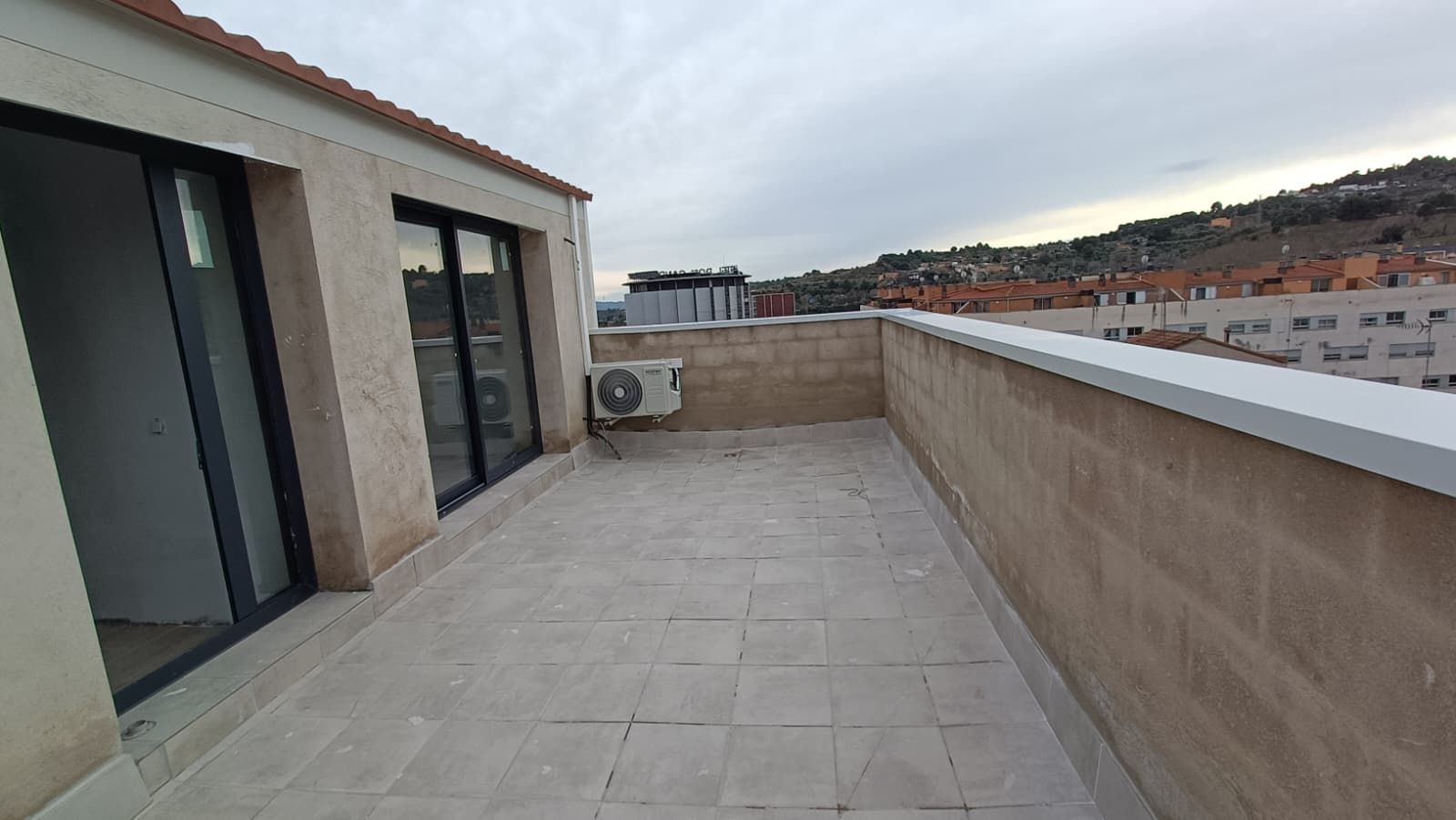 Terrasse von Dachboden zum Verkauf in Terrassa mit Heizung, Terrasse und Ofen