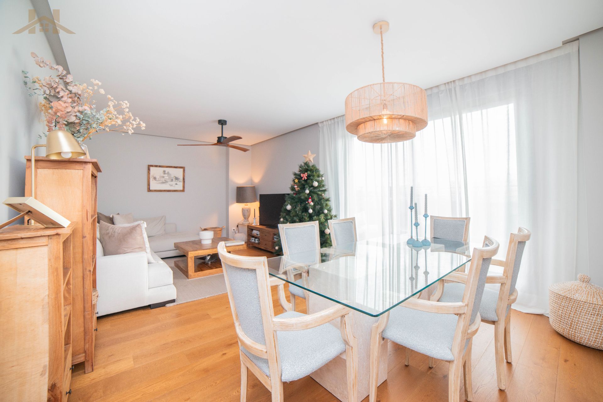 Living room of Flat for sale in Boadilla del Monte  with Heating, Terrace and Storage room