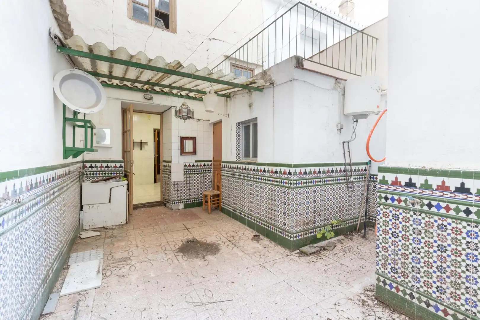 Casa adosada en venda en Cúllar Vega amb Terrassa i Balcó