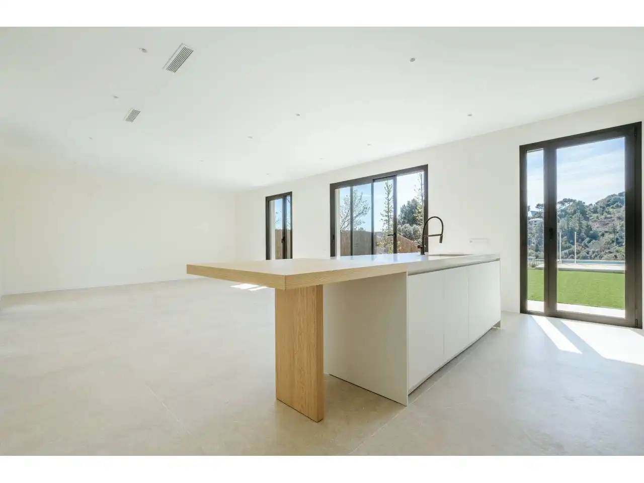 Cocina de Casa o chalet en venta en Matadepera con Aire acondicionado, Calefacción y Jardín privado
