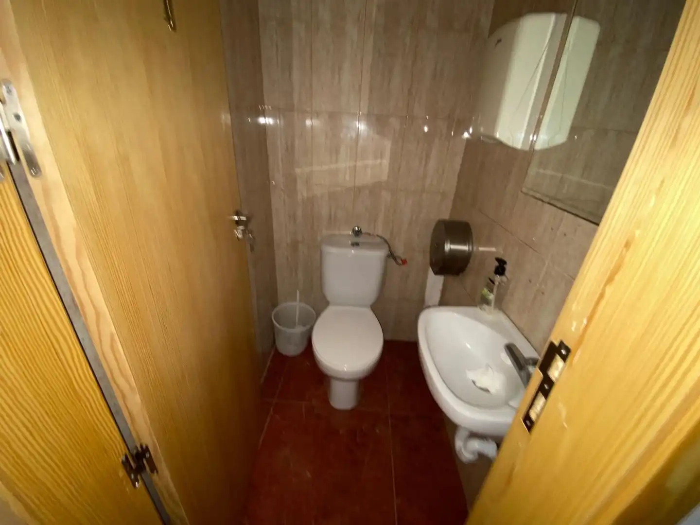 Baño de Local en venta en Murcia