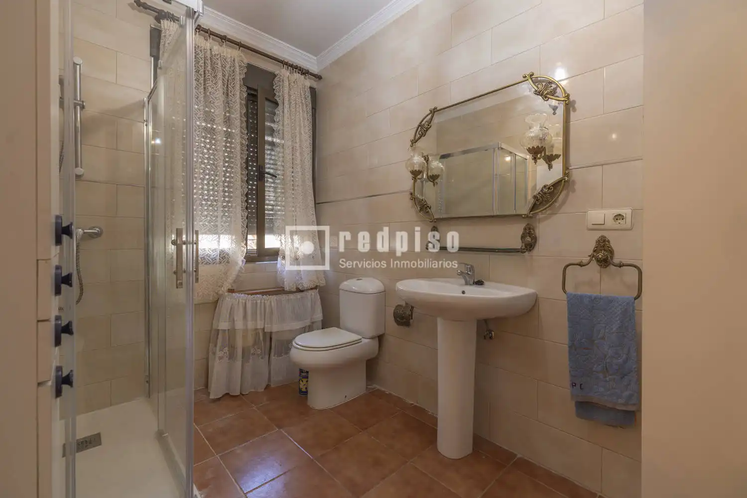 Baño de Casa o chalet en venta en Noblejas con Calefacción, Jardín privado y Trastero