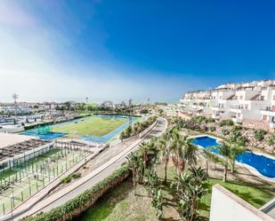 Vista exterior de Pis de lloguer en Nerja amb Aire condicionat i Piscina