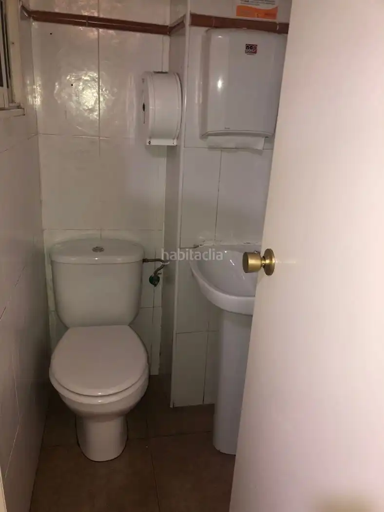 Local comercial en venda a Carrer l'Ordana 29, imagen 3